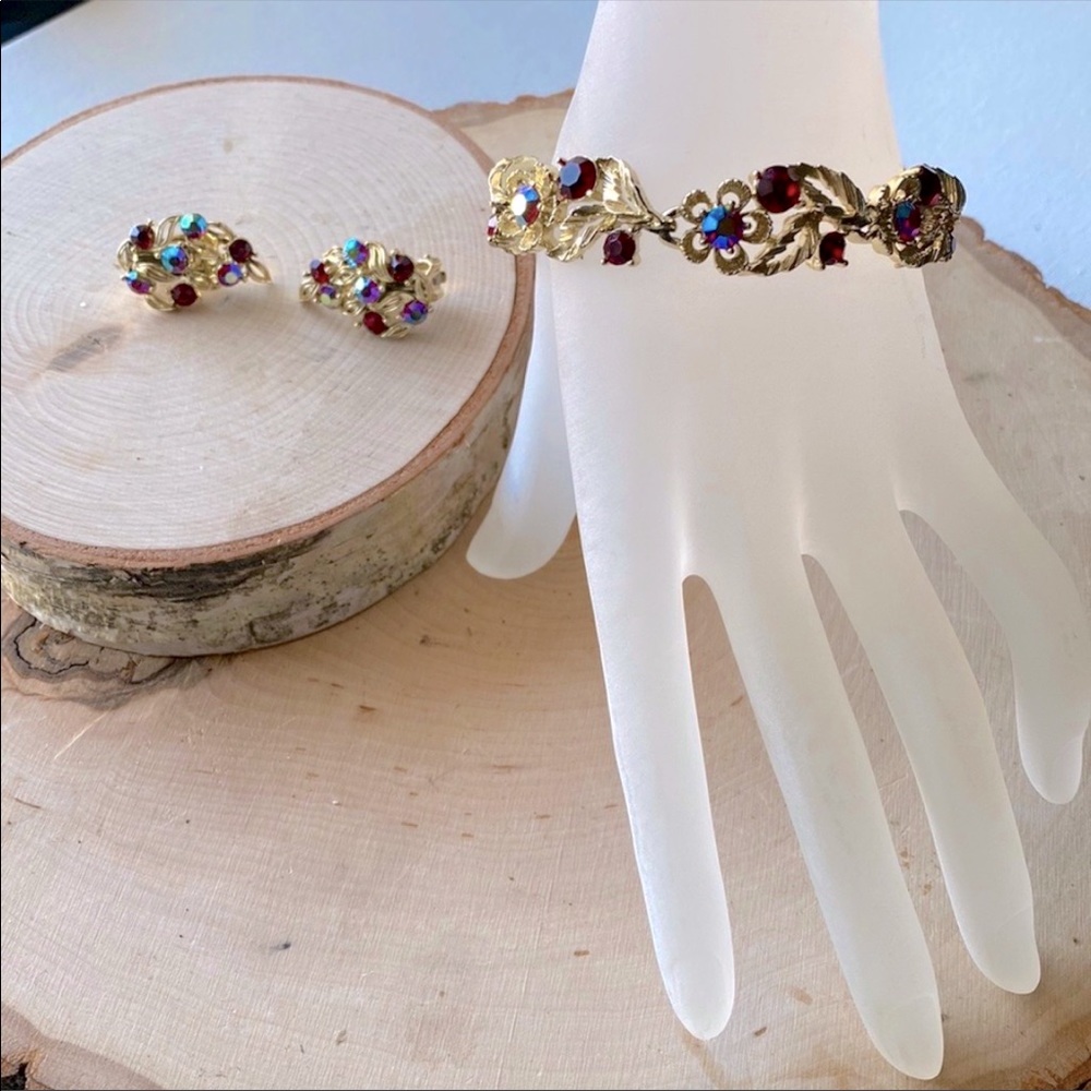 VTG- Lisner ‘60s Golden Dark Red AB Crystal Flower Garden Demi-Parure Set